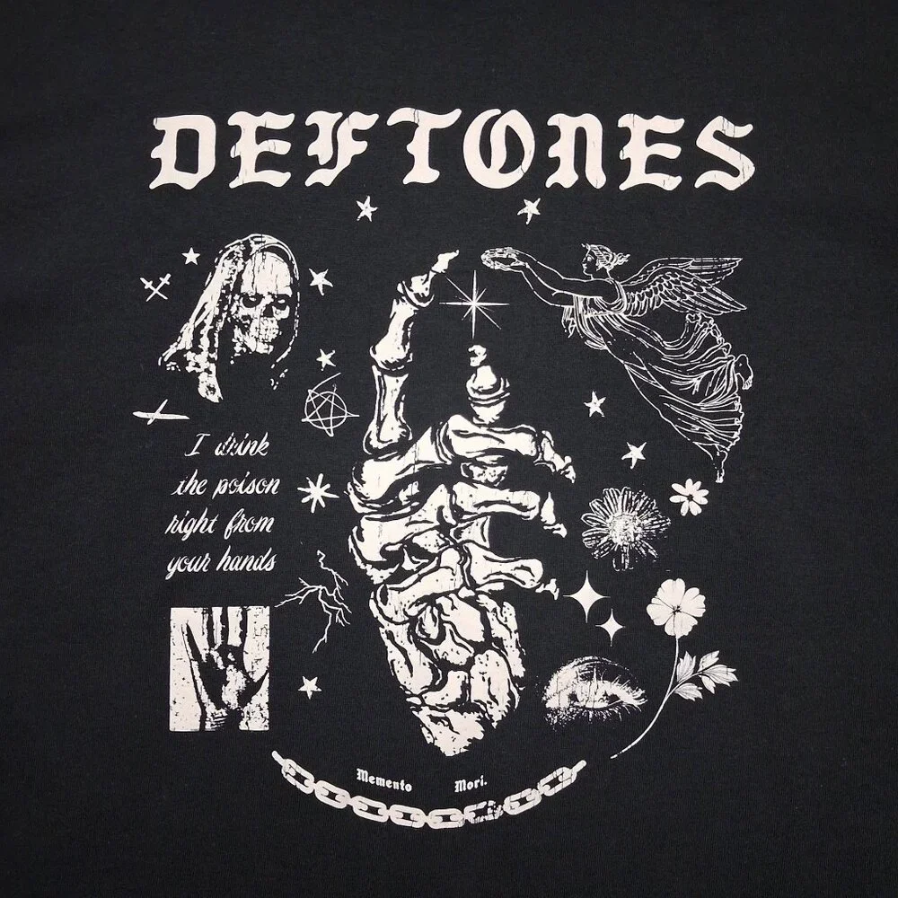 NWOT Deftones Graphic Band T-Shirt Black Men's LARGE New - Picture 4 of 5